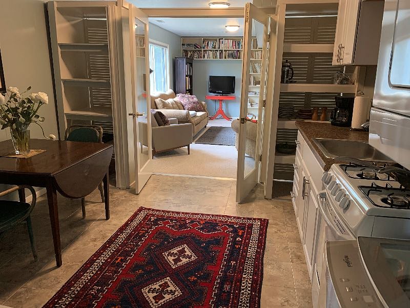 Furnished Finder property 288117_1 photo 3