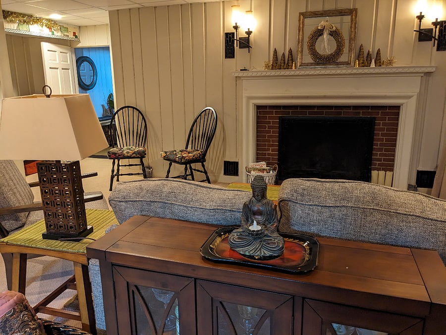 Private Living Room