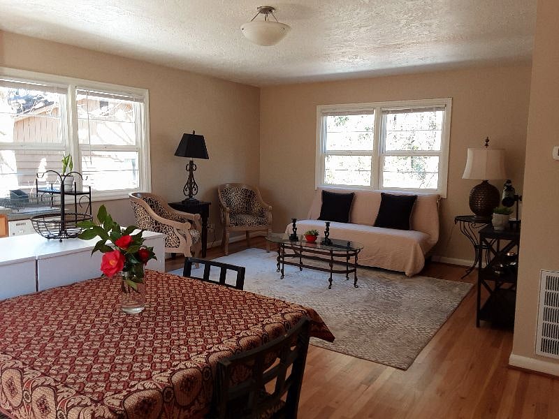 Furnished Finder property 288461_2 photo 9