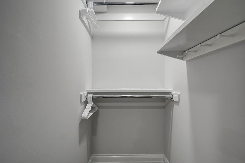 Closet detail.