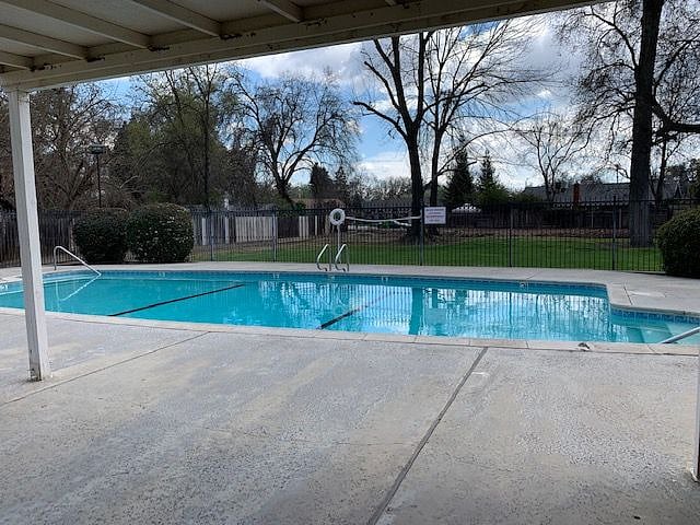 Furnished Finder property 288621_3 photo 6