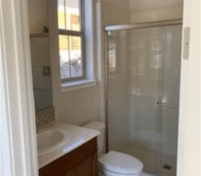Junior Suite Bathroom