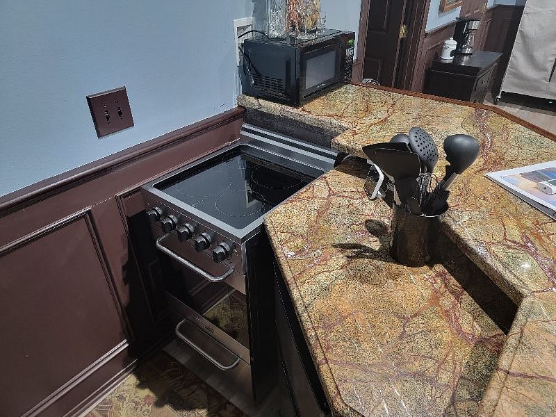 Furnished Finder property 288698_1 photo 6