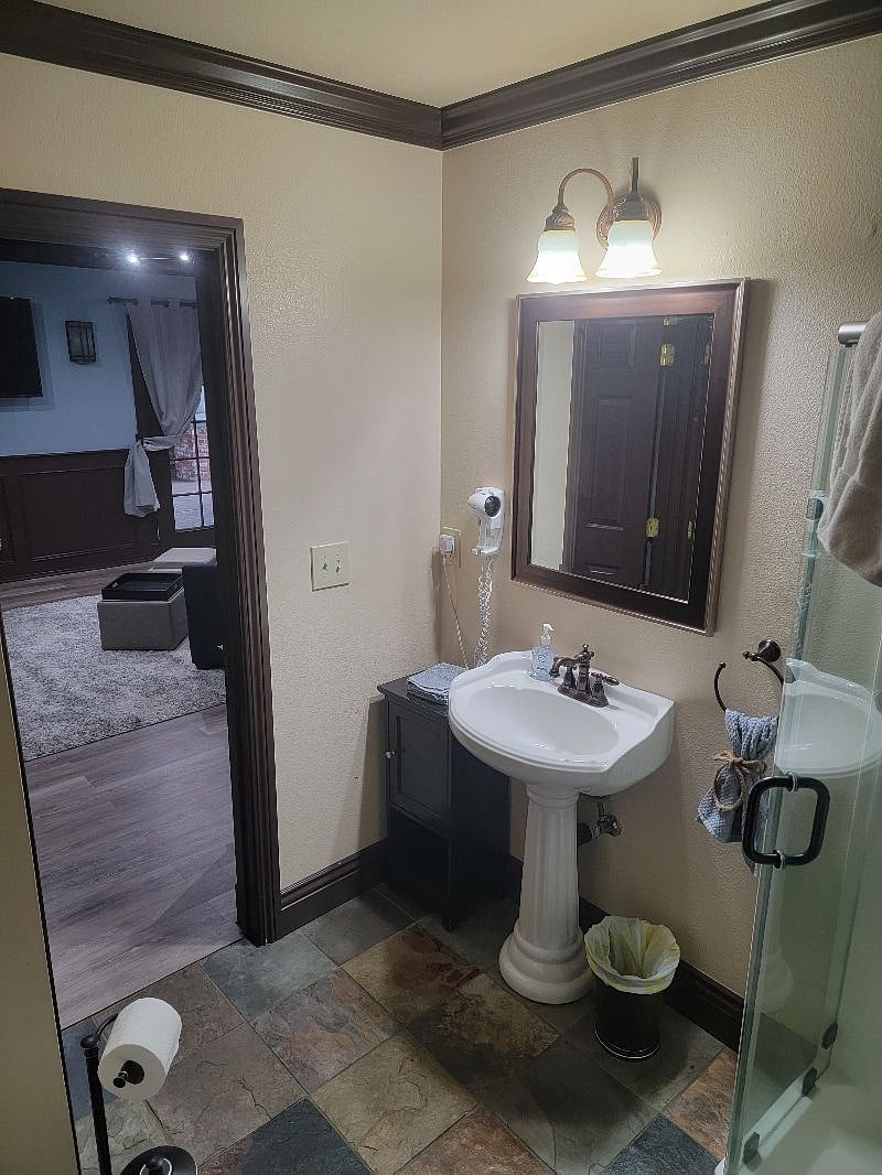 Furnished Finder property 288698_1 photo 10