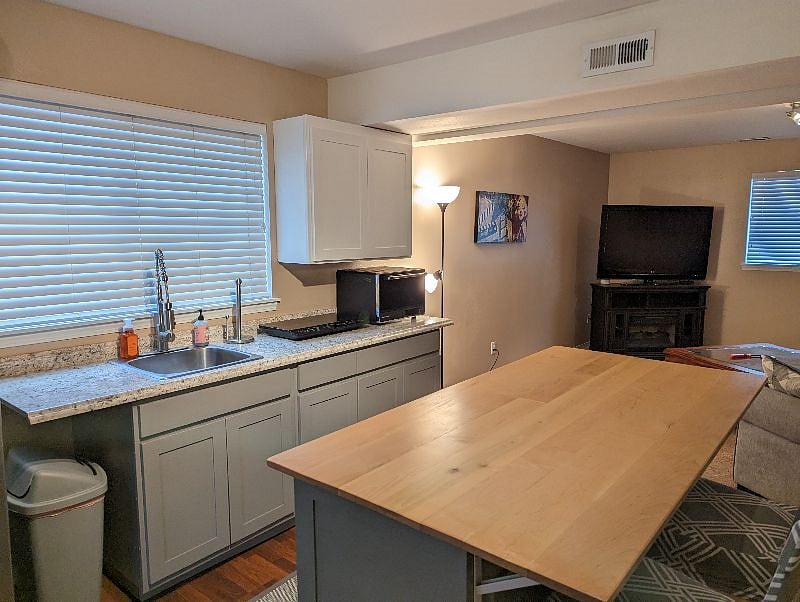 Furnished Finder property 288917_4 photo 6