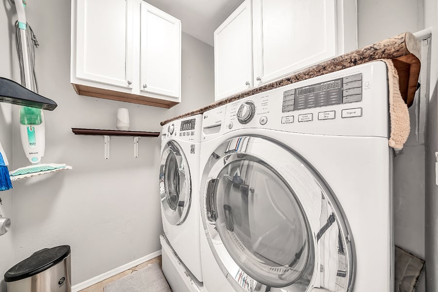 Laundry room - Washer and Dryer - Samsung Brand
