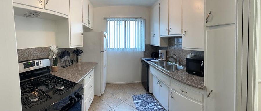 Furnished Finder property 288954_2 photo 3