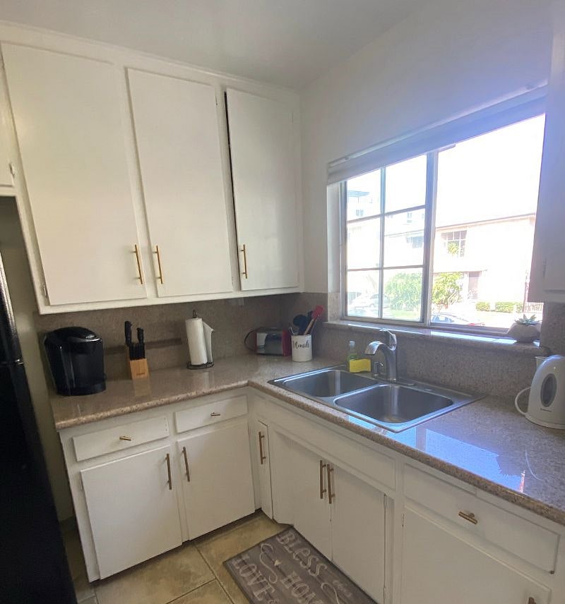 Furnished Finder property 288954_4 photo 17