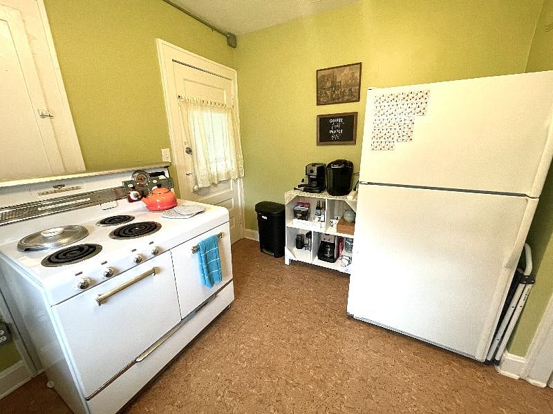 Furnished Finder property 289027_1 photo 10