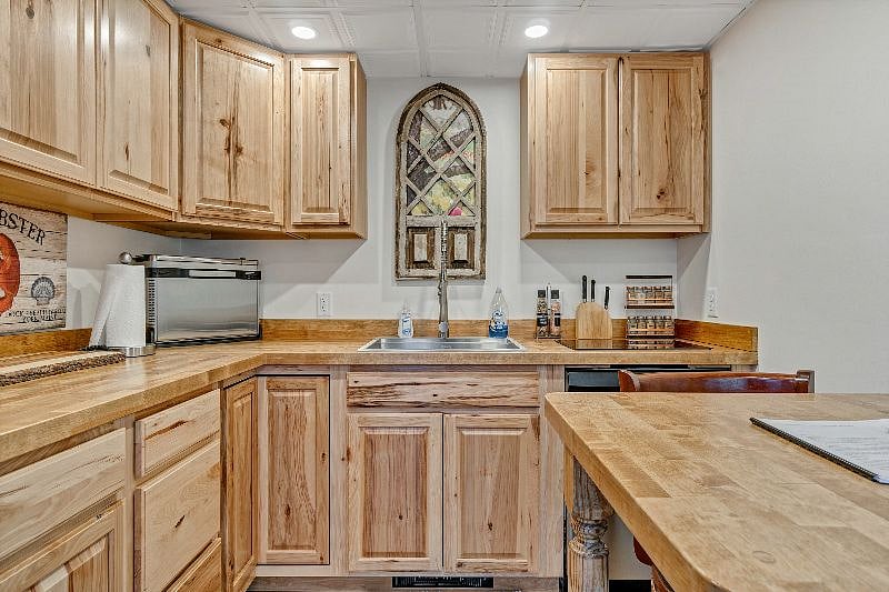 Furnished Finder property 289039_1 photo 12