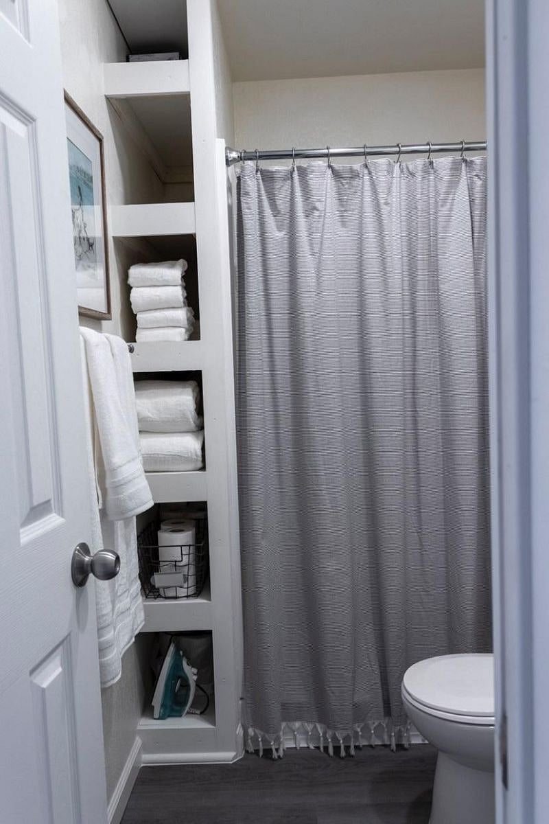 Nice size shower with plenty of storage for towels, t/p and other toiletries. 