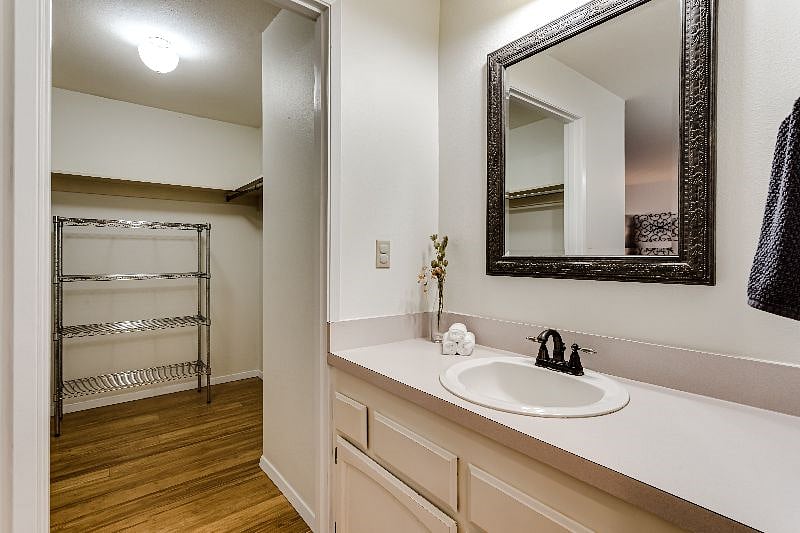 Furnished Finder property 289266_1 photo 15