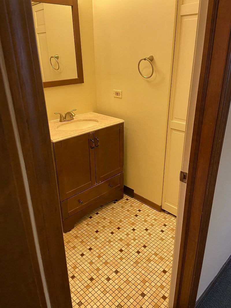 Furnished Finder property 289400_2 photo 25