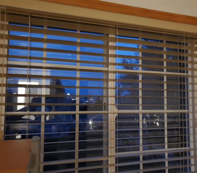 Ample windows 
