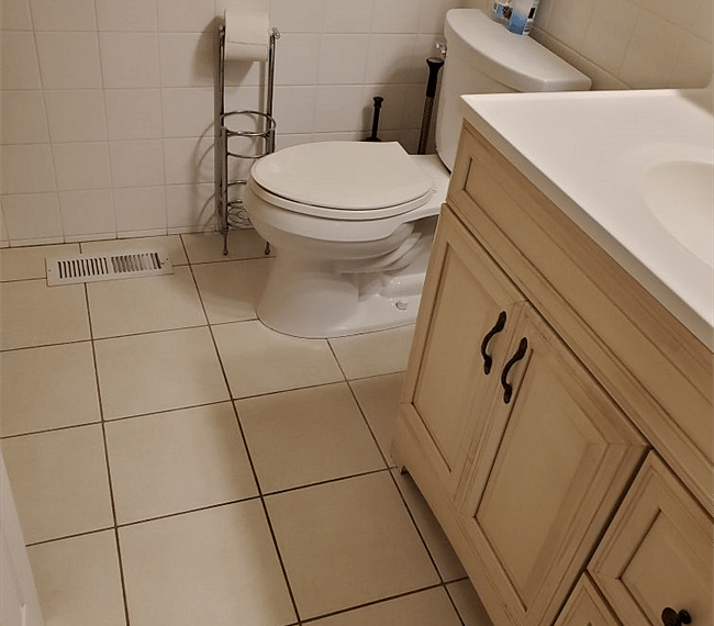 Bathroom sink 