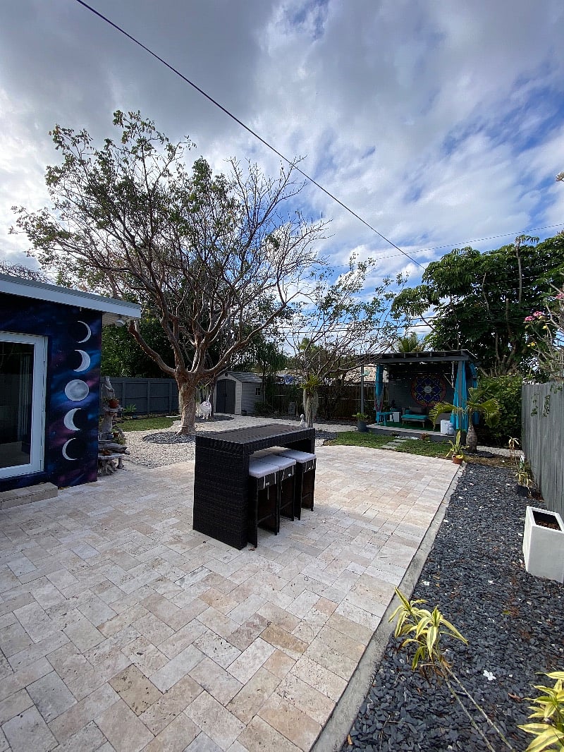 Outdoor table