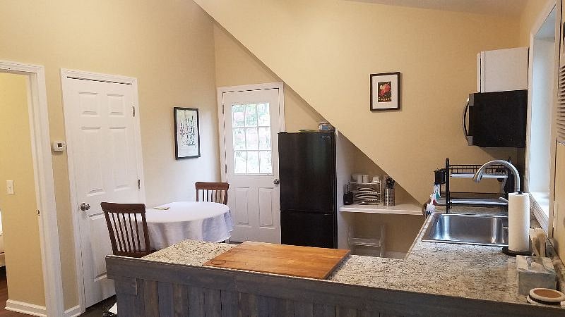 Furnished Finder property 289797_1 photo 3
