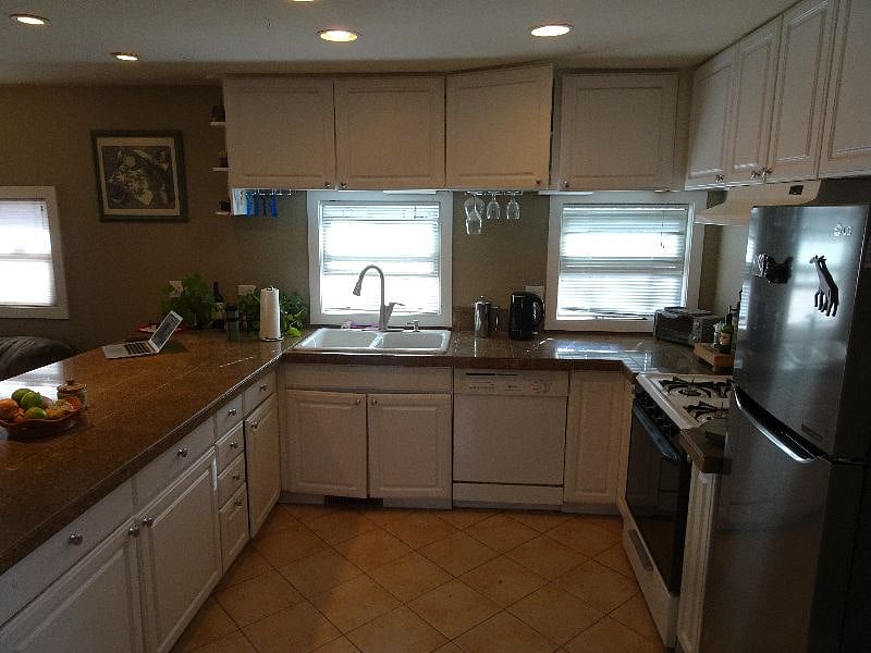 Furnished Finder property 289843_1 photo 5