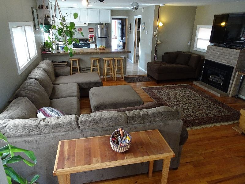 Furnished Finder property 289843_1 photo 3