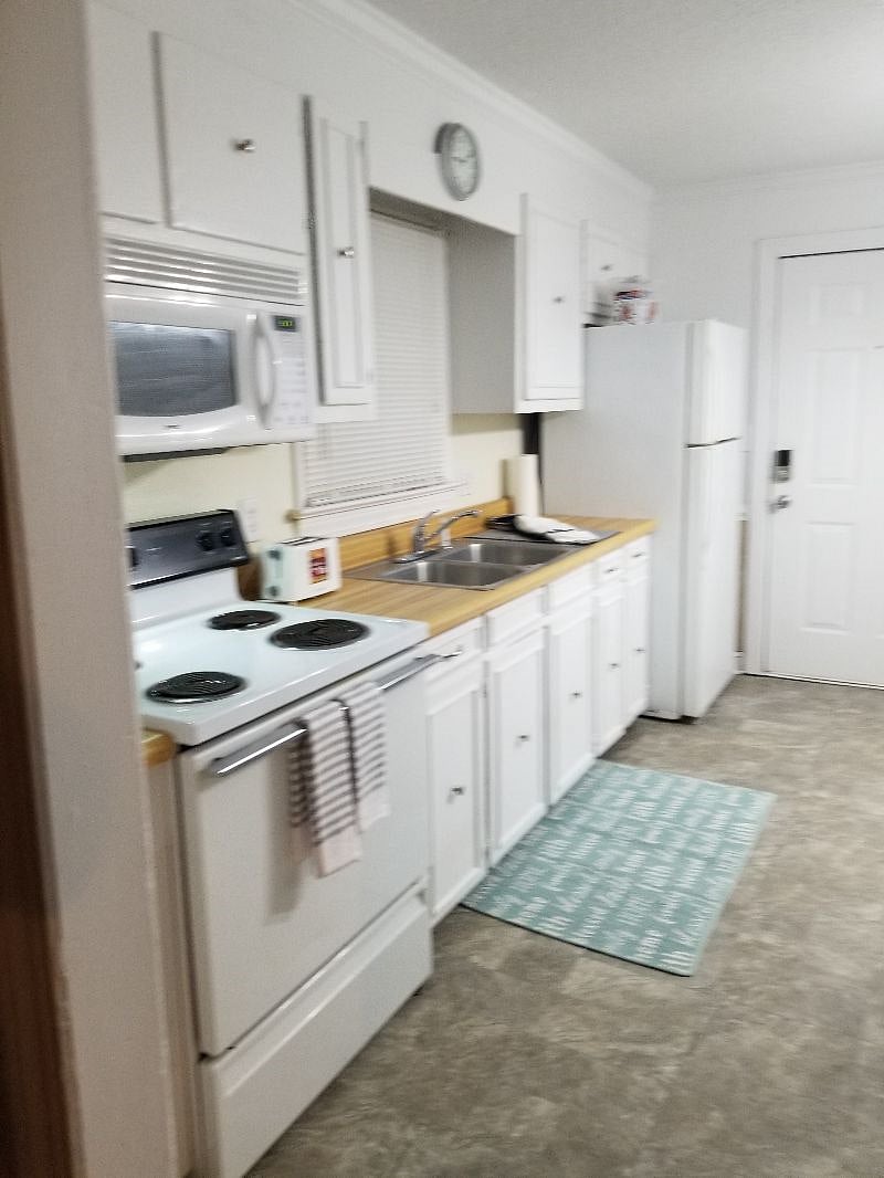 Furnished Finder property 290075_2 photo 4