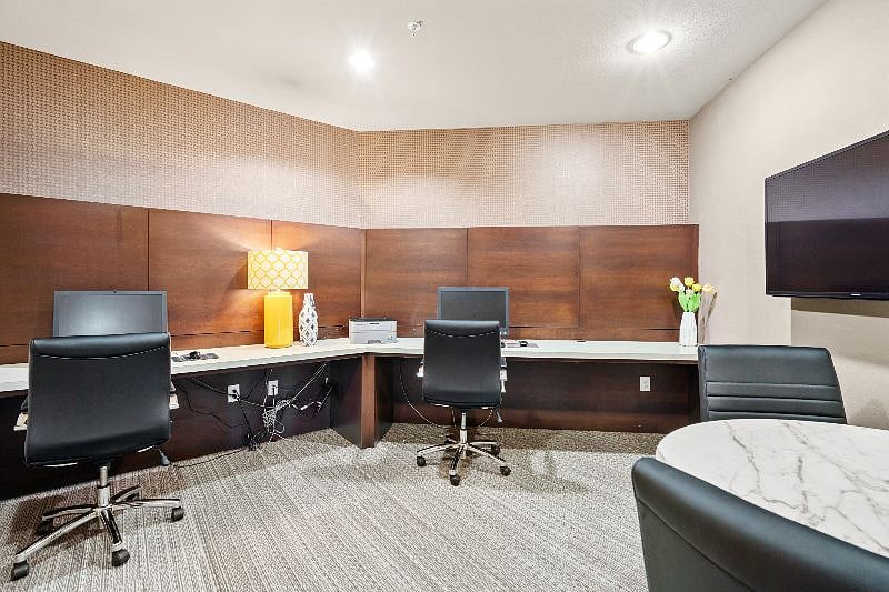 Furnished Finder property 290372_2 photo 3