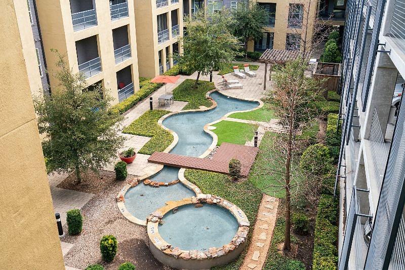 Furnished Finder property 290372_2 photo 8