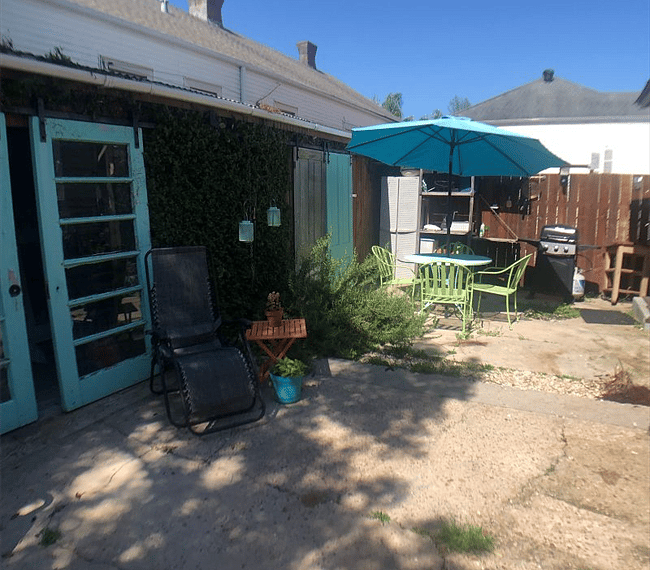 Back yard area (shared)