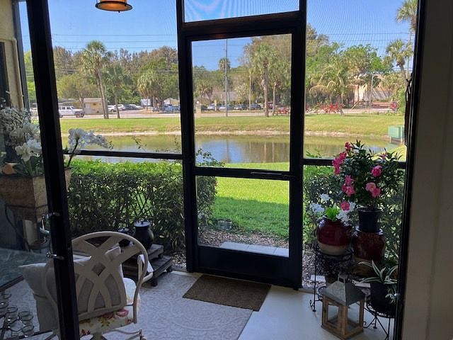 Furnished Finder property 290589_1 photo 12