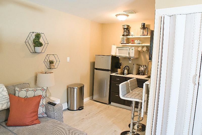 fully stocked kitchen