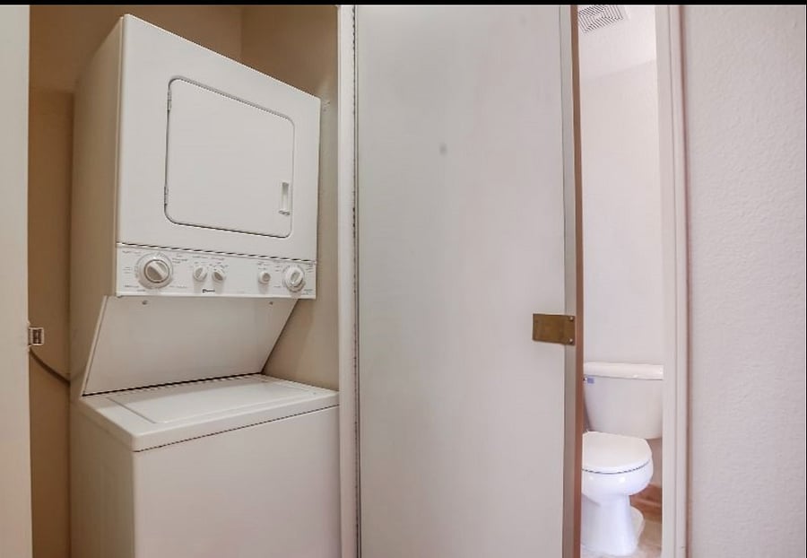 Furnished Finder property 290872_10 photo 33