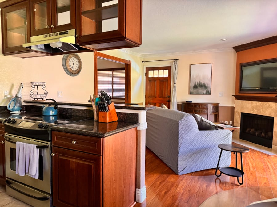 Furnished Finder property 290872_6 photo 10