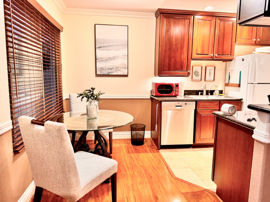 Furnished Finder property 290872_6 photo 5