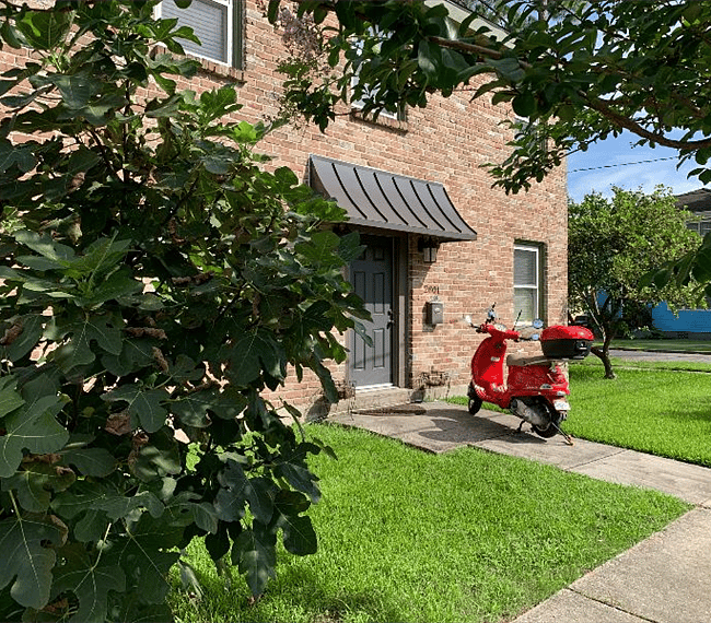 quiet, safe neighborhood with plenty of parking. fig tree and orange tree in front yard.