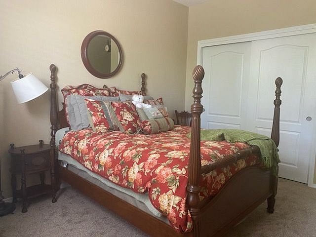 Cozy bedroom