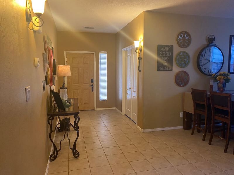Furnished Finder property 291426_1 photo 4
