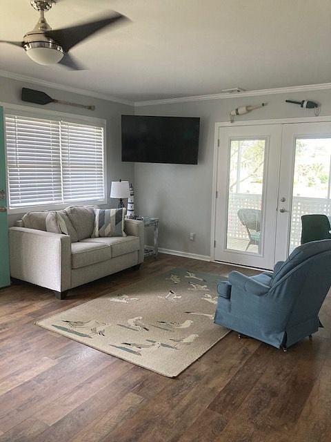 Living Room with large TV
