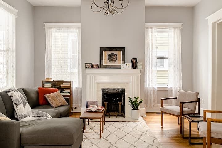 living room 