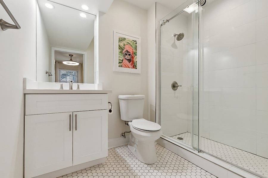 Bathroom in bedroom 2 