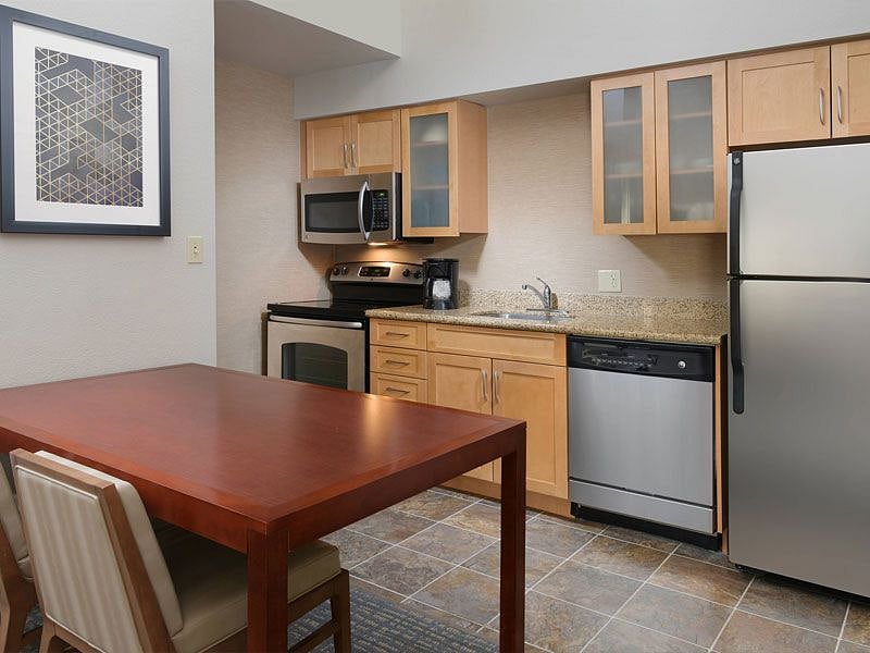 Furnished Finder property 292059_1 photo 2