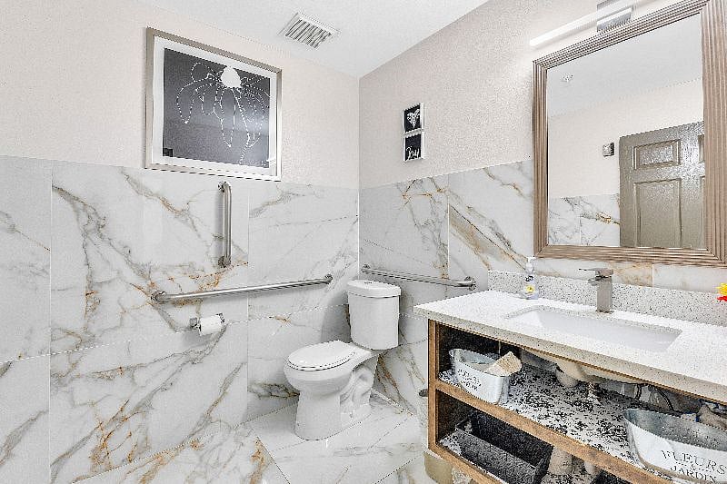 Furnished Finder property 292377_1 photo 51