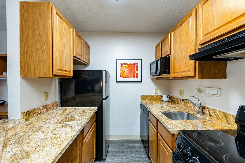 One Bedroom Kitchen