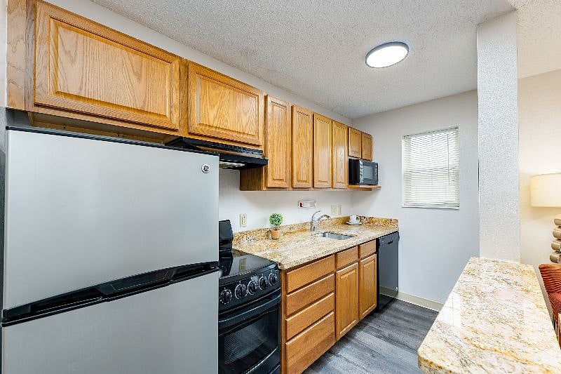 Furnished Finder property 292377_2 photo 5