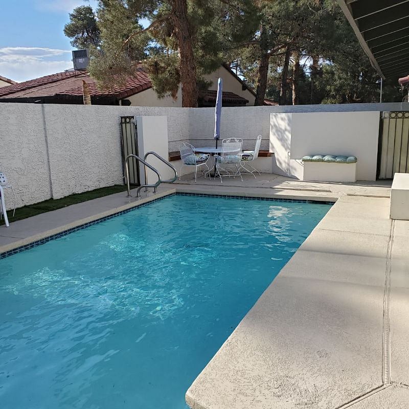 Sparkling inground swimming pool 
