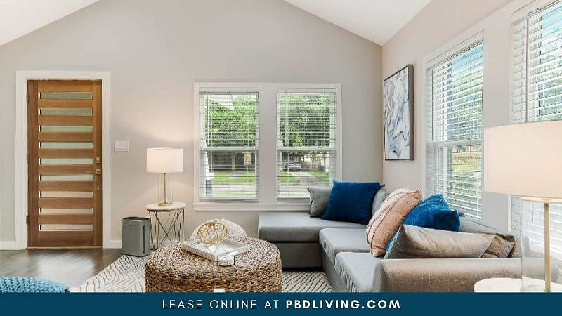 Luxury Lower Bishop Arts District Pet Friendly