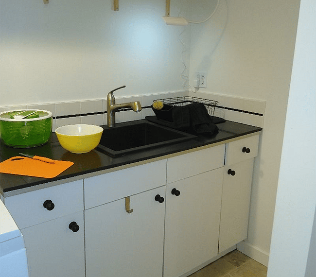 Kitchen sink