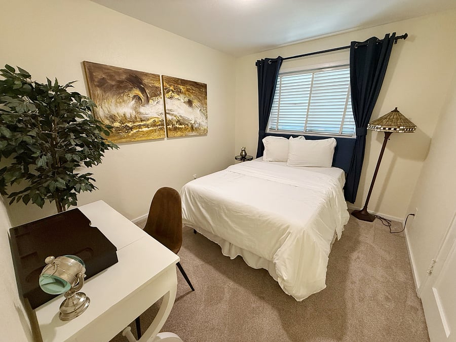 Guest room #2 - Double bed