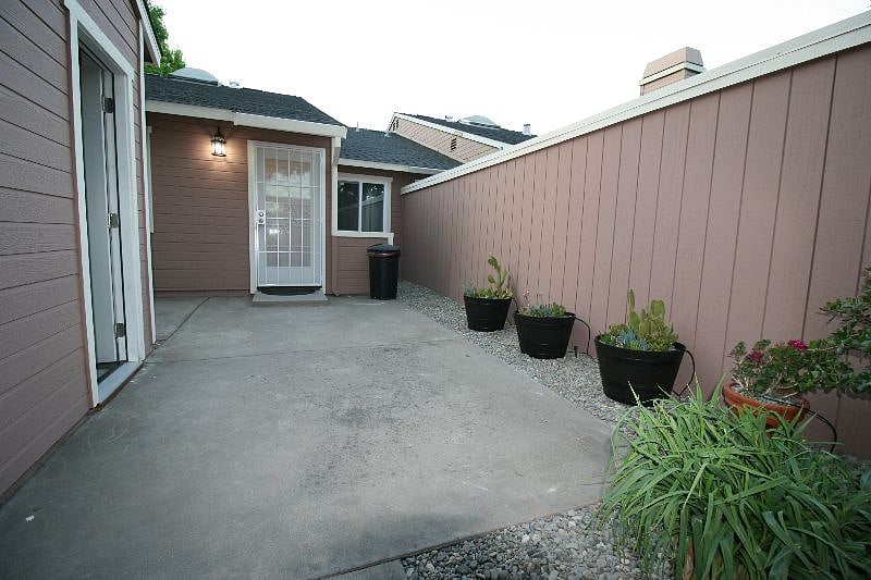 Furnished Finder property 292884_1 photo 24