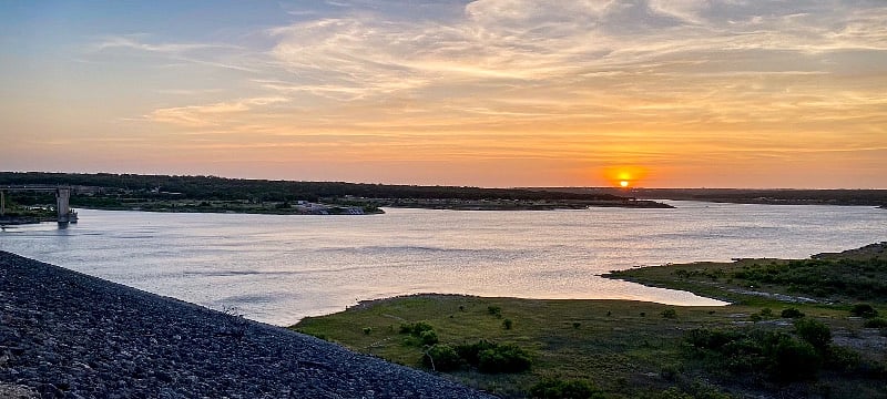 4 mile bike or 15 minute drive for a swim in Lake Georgetown. A 26 mile hiking trail surrounds the lake. 