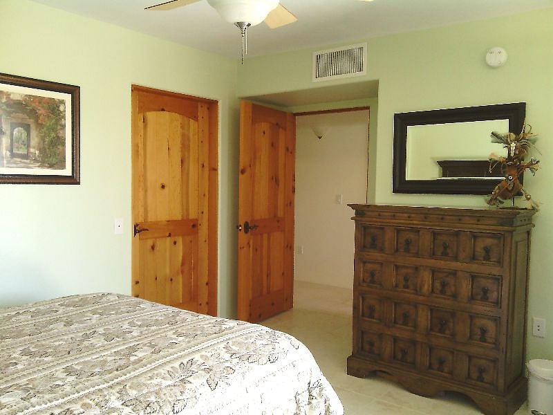 Furnished Finder property 293104_1 photo 3
