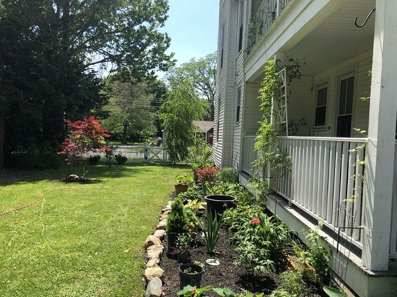 Private porch